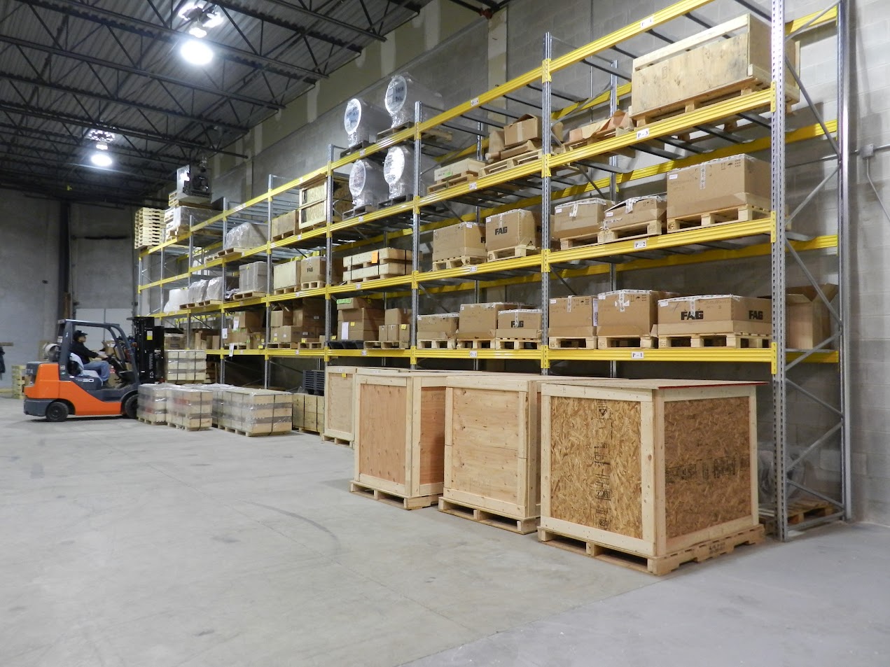 Warehouse & Facility